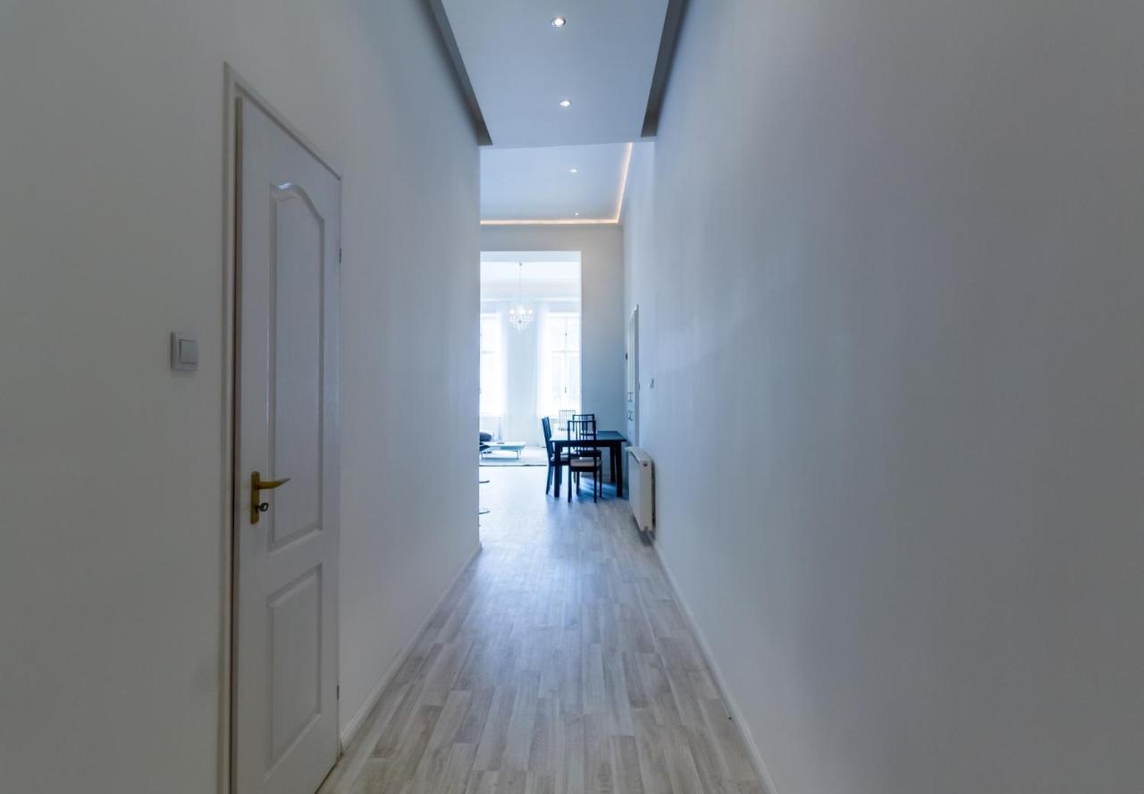 Spacious Riverside Residency - Magnificent View Budapest Ngoại thất bức ảnh